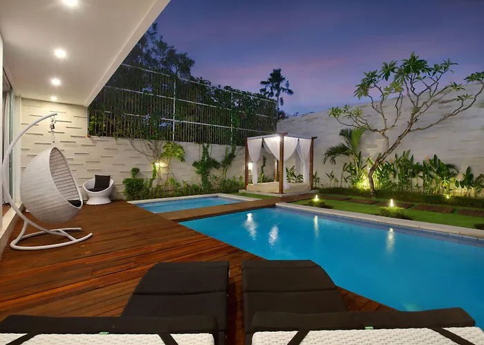 The Capraia Villas, Collection By Portier スミニャック